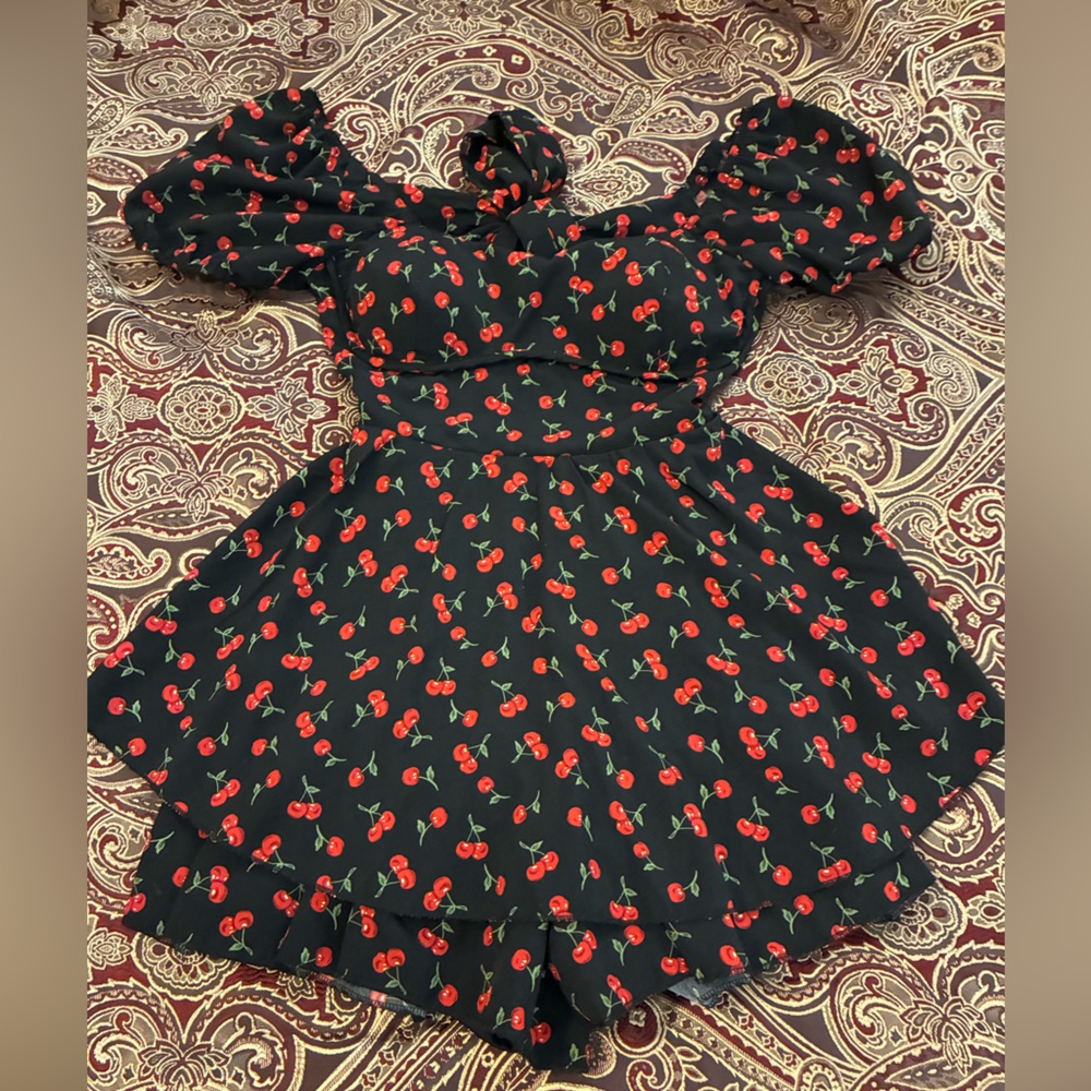 Women’s Inspired Hearts Brand Cherry Print Black Dress Size Small